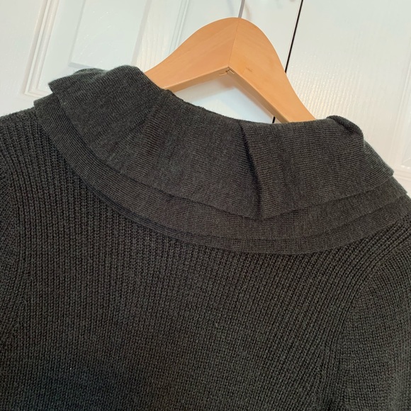 Tahari Button Up Sweater - Picture 4 of 4